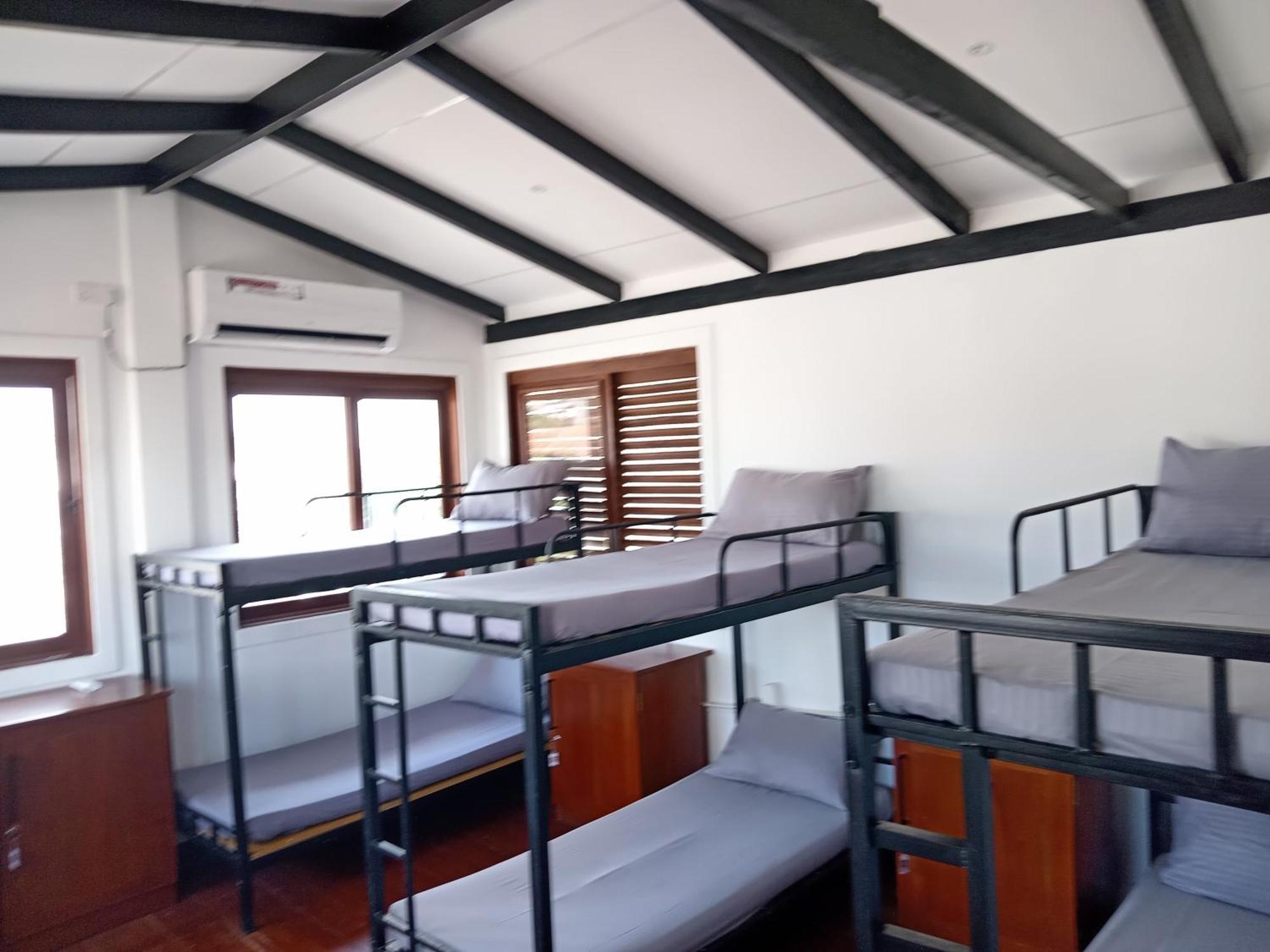 Urban Deck Bed and breakfast Colombo